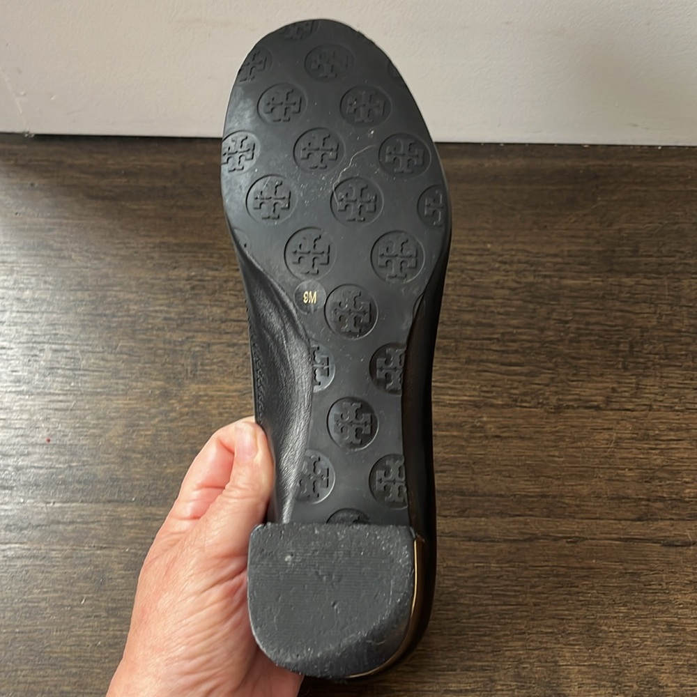 Tory Burch Black Heels with Gold Logo - Picture 7 of 12
